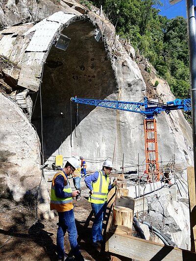 Amberg Engineering - Untertagbau - Spezialtiefbau - Tunnelbau - Ingenieurbau - Metro - Bahn - Strasse - Versorgungstunnel - Unterirdische Räume - Bauwerkserhaltung - Planung - Design - Statik - Projektmanagement - Geotechnik - BIM - Aerodynamik - Lüftung - Risiko Sicherheitsmanagement - Referenzen - Projekte - Gotthard Basistunnel - Brenner Basistunnel - Albula Tunnel - Metro Bukarest - Flughafen Montreal - Chip Fabrik - Versuchsstollen - Hochgeschwindigkeitszug - Versorgungseinrichtungen - Nuklearer Abfall - Amberg Engineering - Schweiz - Management Team - Marktverantwortliche - Nachhaltigkeit - Fachverbände - Karriere - Jobs - News - Events - Company Engineering - Underground construction - Specialist deep construction - Tunneling - Civil engineering - Metro - Railway - Road - Utility tunnel - Subterranean spaces - Structural maintenance - Planning - Design - Statics - Project management - Geotechnics - BIM - Aerodynamics - Ventilation - Risk & Safety Management - References - Projects - Gotthard Base Tunnel - Brenner Base Tunnel - Albula Tunnel - Bucharest Metro - Montreal Airport - Underground chip factory - Test gallery - High-speed train - Utility facilities - Nuclear waste - Amberg Engineering - Switzerland - Management Team - Market Managers - Sustainability - Associations - Careers - Jobs - News - Events