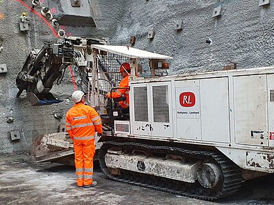 Amberg Engineering - Untertagbau - Spezialtiefbau - Tunnelbau - Ingenieurbau - Metro - Bahn - Strasse - Versorgungstunnel - Unterirdische Räume - Bauwerkserhaltung - Planung - Design - Statik - Projektmanagement - Geotechnik - BIM - Aerodynamik - Lüftung - Risiko Sicherheitsmanagement - Referenzen - Projekte - Gotthard Basistunnel - Brenner Basistunnel - Albula Tunnel - Metro Bukarest - Flughafen Montreal - Chip Fabrik - Versuchsstollen - Hochgeschwindigkeitszug - Versorgungseinrichtungen - Nuklearer Abfall - Amberg Engineering - Schweiz - Management Team - Marktverantwortliche - Nachhaltigkeit - Fachverbände - Karriere - Jobs - News - Events - Company Engineering - Underground construction - Specialist deep construction - Tunneling - Civil engineering - Metro - Railway - Road - Utility tunnel - Subterranean spaces - Structural maintenance - Planning - Design - Statics - Project management - Geotechnics - BIM - Aerodynamics - Ventilation - Risk & Safety Management - References - Projects - Gotthard Base Tunnel - Brenner Base Tunnel - Albula Tunnel - Bucharest Metro - Montreal Airport - Underground chip factory - Test gallery - High-speed train - Utility facilities - Nuclear waste - Amberg Engineering - Switzerland - Management Team - Market Managers - Sustainability - Associations - Careers - Jobs - News - Events