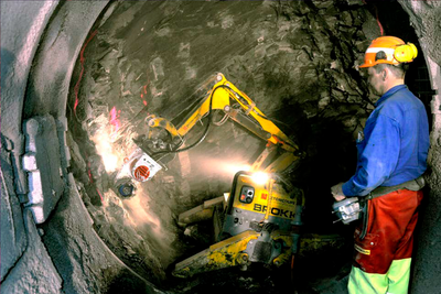 Amberg Engineering - Untertagbau - Spezialtiefbau - Tunnelbau - Ingenieurbau - Metro - Bahn - Strasse - Versorgungstunnel - Unterirdische Räume - Bauwerkserhaltung - Planung - Design - Statik - Projektmanagement - Geotechnik - BIM - Aerodynamik - Lüftung - Risiko Sicherheitsmanagement - Referenzen - Projekte - Gotthard Basistunnel - Brenner Basistunnel - Albula Tunnel - Metro Bukarest - Flughafen Montreal - Chip Fabrik - Versuchsstollen - Hochgeschwindigkeitszug - Versorgungseinrichtungen - Nuklearer Abfall - Amberg Engineering - Schweiz - Management Team - Marktverantwortliche - Nachhaltigkeit - Fachverbände - Karriere - Jobs - News - Events - Company Engineering - Underground construction - Specialist deep construction - Tunneling - Civil engineering - Metro - Railway - Road - Utility tunnel - Subterranean spaces - Structural maintenance - Planning - Design - Statics - Project management - Geotechnics - BIM - Aerodynamics - Ventilation - Risk & Safety Management - References - Projects - Gotthard Base Tunnel - Brenner Base Tunnel - Albula Tunnel - Bucharest Metro - Montreal Airport - Underground chip factory - Test gallery - High-speed train - Utility facilities - Nuclear waste - Amberg Engineering - Switzerland - Management Team - Market Managers - Sustainability - Associations - Careers - Jobs - News - Events