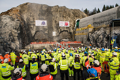 Amberg Engineering - Untertagbau - Spezialtiefbau - Tunnelbau - Ingenieurbau - Metro - Bahn - Strasse - Versorgungstunnel - Unterirdische Räume - Bauwerkserhaltung - Planung - Design - Statik - Projektmanagement - Geotechnik - BIM - Aerodynamik - Lüftung - Risiko Sicherheitsmanagement - Referenzen - Projekte - Gotthard Basistunnel - Brenner Basistunnel - Albula Tunnel - Metro Bukarest - Flughafen Montreal - Chip Fabrik - Versuchsstollen - Hochgeschwindigkeitszug - Versorgungseinrichtungen - Nuklearer Abfall - Amberg Engineering - Schweiz - Management Team - Marktverantwortliche - Nachhaltigkeit - Fachverbände - Karriere - Jobs - News - Events - Company Engineering - Underground construction - Specialist deep construction - Tunneling - Civil engineering - Metro - Railway - Road - Utility tunnel - Subterranean spaces - Structural maintenance - Planning - Design - Statics - Project management - Geotechnics - BIM - Aerodynamics - Ventilation - Risk & Safety Management - References - Projects - Gotthard Base Tunnel - Brenner Base Tunnel - Albula Tunnel - Bucharest Metro - Montreal Airport - Underground chip factory - Test gallery - High-speed train - Utility facilities - Nuclear waste - Amberg Engineering - Switzerland - Management Team - Market Managers - Sustainability - Associations - Careers - Jobs - News - Events