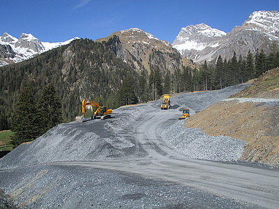 Amberg Engineering - Untertagbau - Spezialtiefbau - Tunnelbau - Ingenieurbau - Metro - Bahn - Strasse - Versorgungstunnel - Unterirdische Räume - Bauwerkserhaltung - Planung - Design - Statik - Projektmanagement - Geotechnik - BIM - Aerodynamik - Lüftung - Risiko Sicherheitsmanagement - Referenzen - Projekte - Gotthard Basistunnel - Brenner Basistunnel - Albula Tunnel - Metro Bukarest - Flughafen Montreal - Chip Fabrik - Versuchsstollen - Hochgeschwindigkeitszug - Versorgungseinrichtungen - Nuklearer Abfall - Amberg Engineering - Schweiz - Management Team - Marktverantwortliche - Nachhaltigkeit - Fachverbände - Karriere - Jobs - News - Events - Company Engineering - Underground construction - Specialist deep construction - Tunneling - Civil engineering - Metro - Railway - Road - Utility tunnel - Subterranean spaces - Structural maintenance - Planning - Design - Statics - Project management - Geotechnics - BIM - Aerodynamics - Ventilation - Risk & Safety Management - References - Projects - Gotthard Base Tunnel - Brenner Base Tunnel - Albula Tunnel - Bucharest Metro - Montreal Airport - Underground chip factory - Test gallery - High-speed train - Utility facilities - Nuclear waste - Amberg Engineering - Switzerland - Management Team - Market Managers - Sustainability - Associations - Careers - Jobs - News - Events
